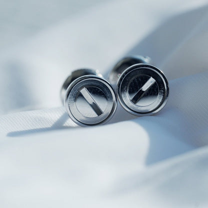 [Vicky]LOVE EARRINGS SILVER 10MM