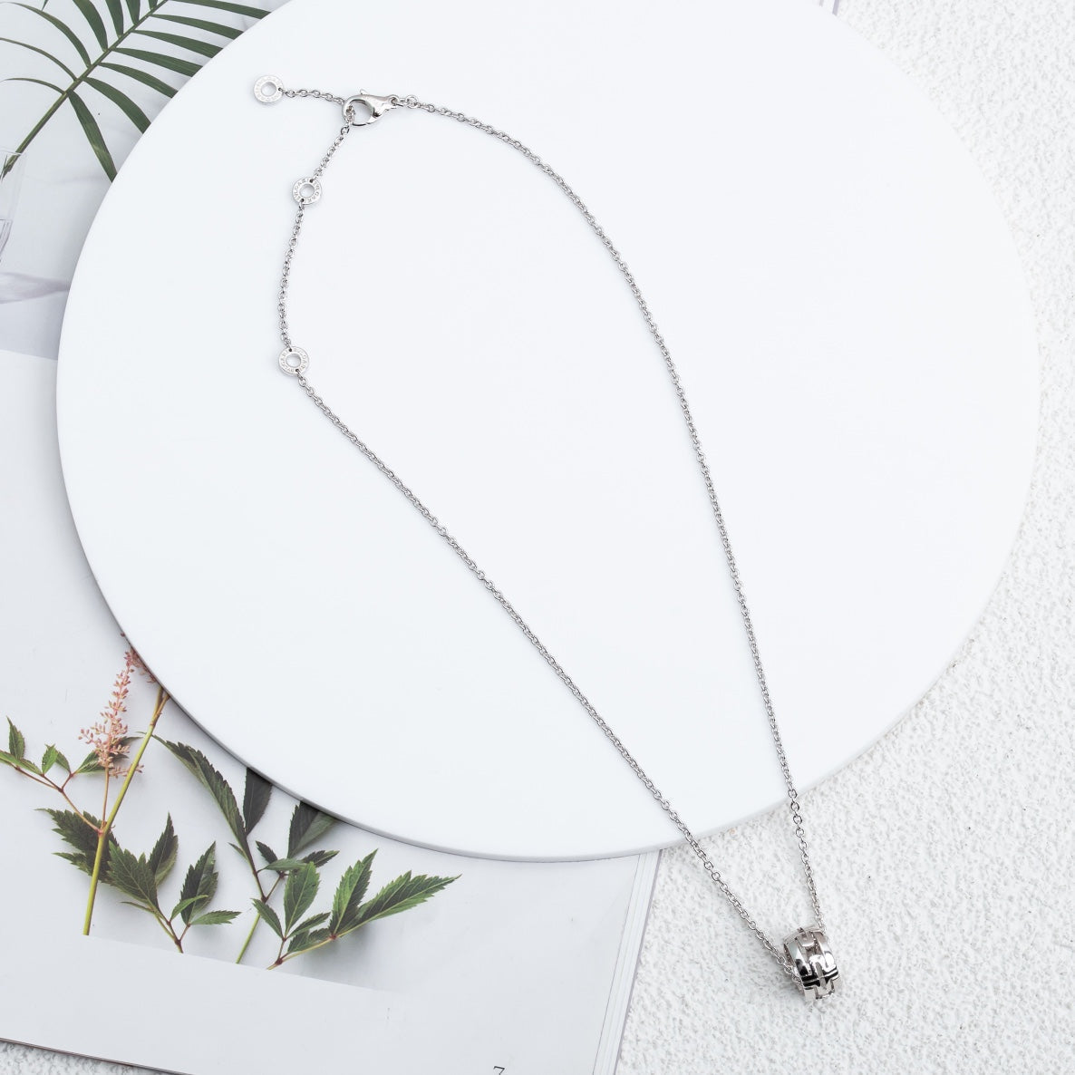[Vicky]PARENTESI NECKLACE SILVER