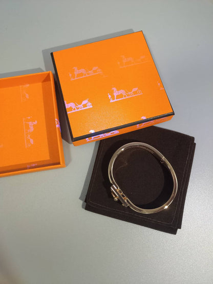 [Vicky]H ORANGE BRACELET