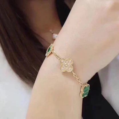 [Vicky] CLOVER 5 MOTIF MALACHITE BRACELET COLLECTION