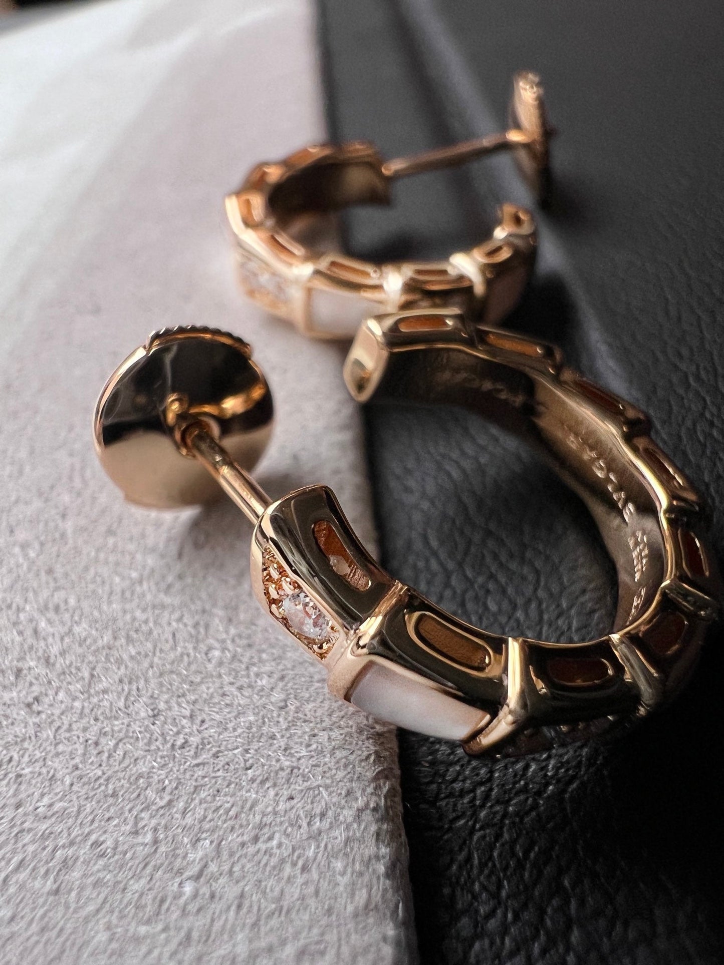 [Vicky]SERPENTI MOP PINK GOLD EARRINGS