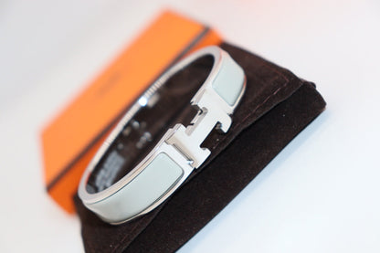 [Vicky]H LIGHT BLUE BRACELET