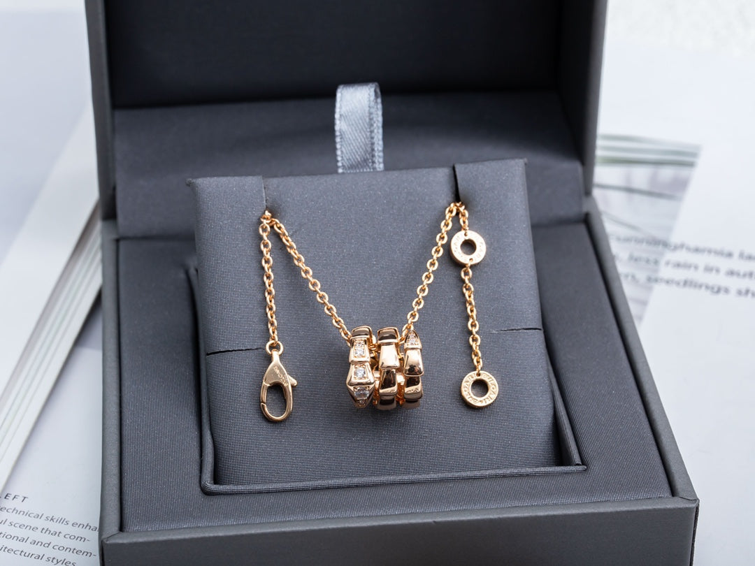 [Vicky]SERPENTI PINK GOLD NECKLACE DIAMOND