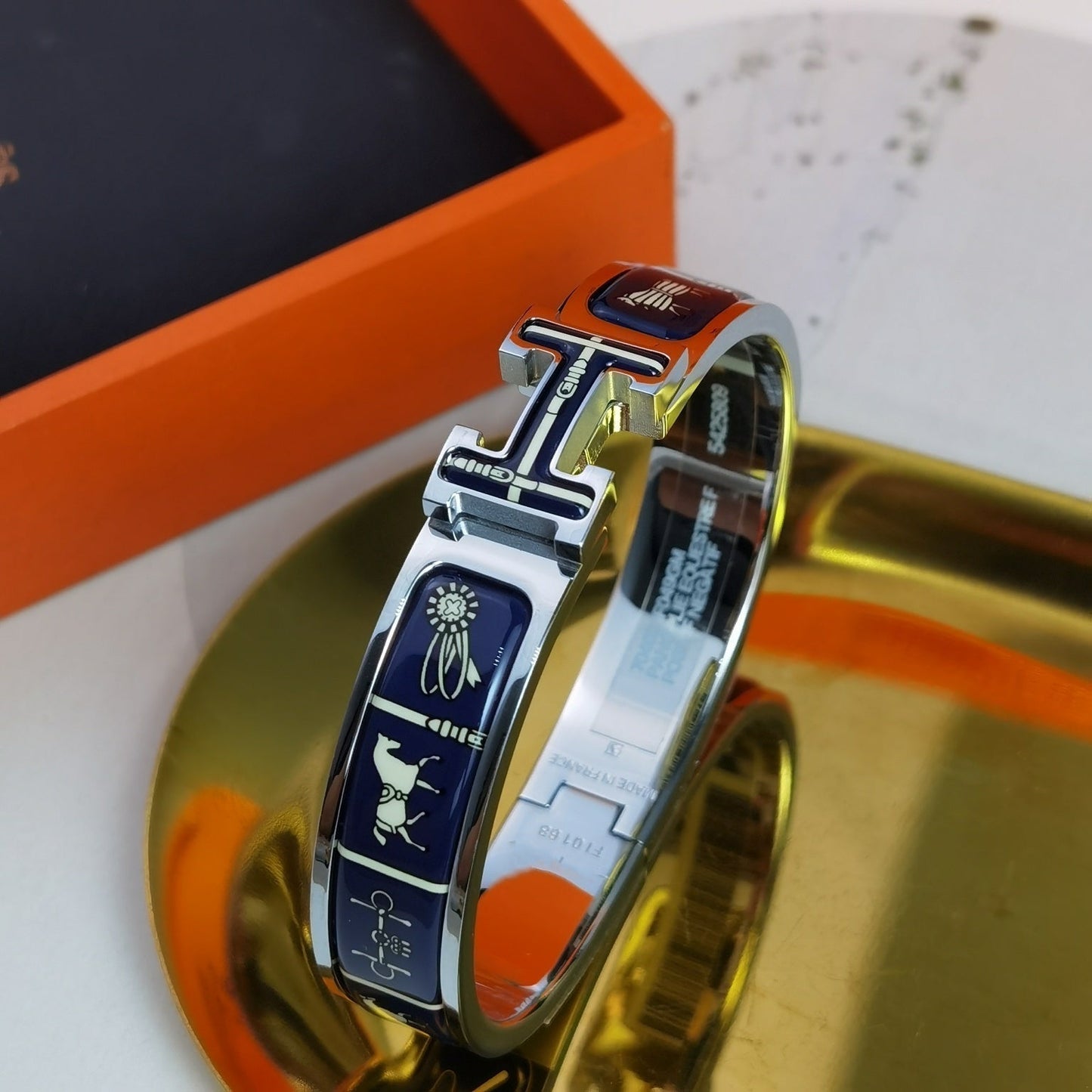 [Vicky]H COUVERTURES DARK BLUE BRACELET