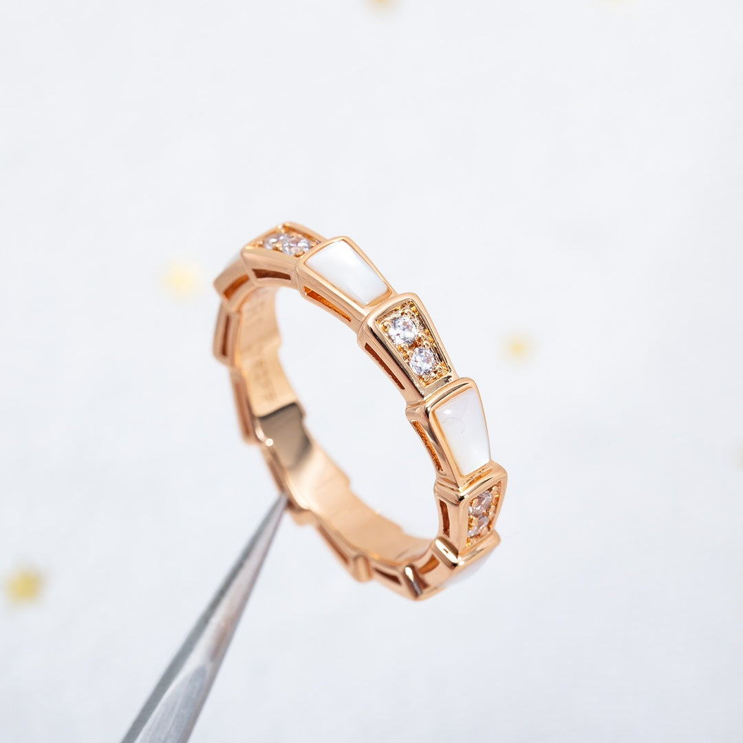 [Vicky]SERPENTI RING ROTGOLD DIAMANT MOP 3MM