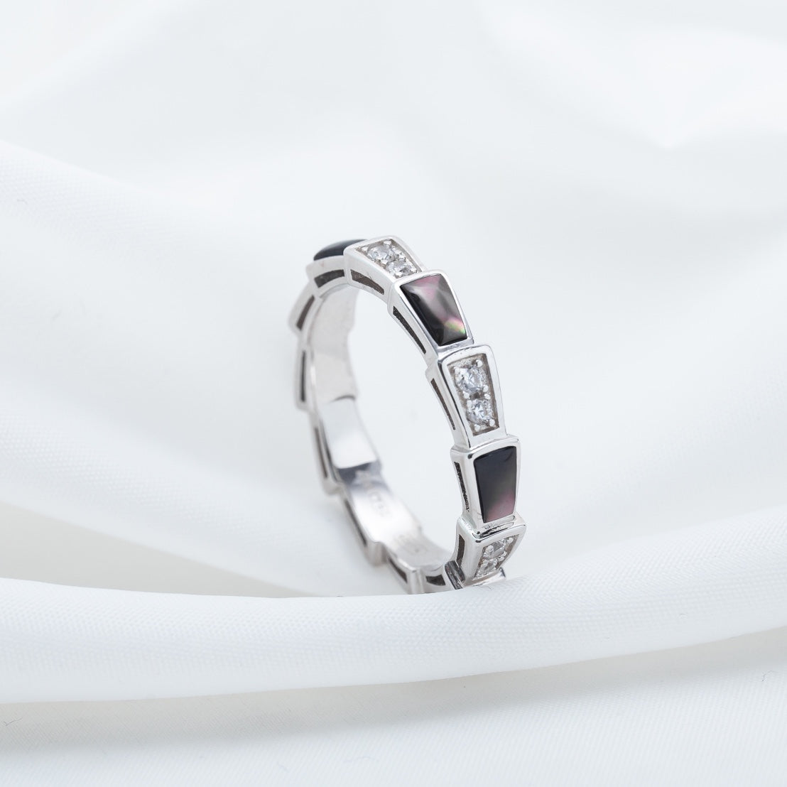[Vicky]SERPENTI RING SILVER  DIAMOND BLACK MOP 3MM