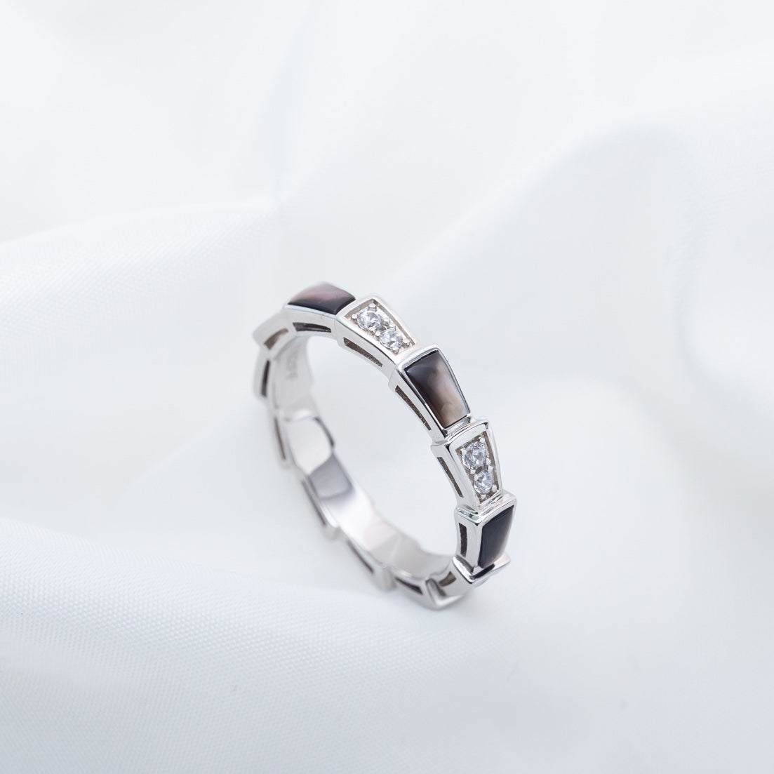 [Vicky]SERPENTI RING SILVER  DIAMOND BLACK MOP 3MM