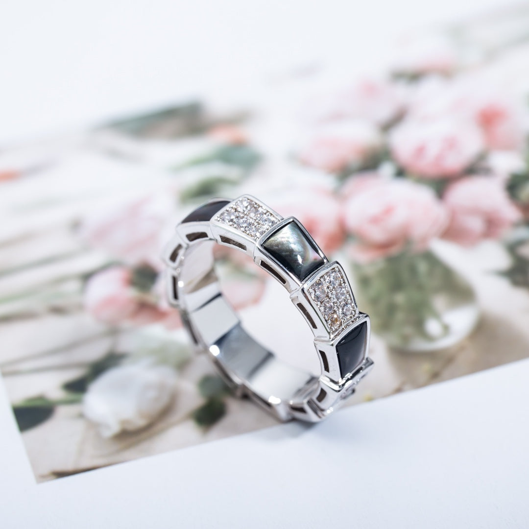 [Vicky]SERPENTI RING SILBER DIAMANT SCHWARZ MOP 4MM