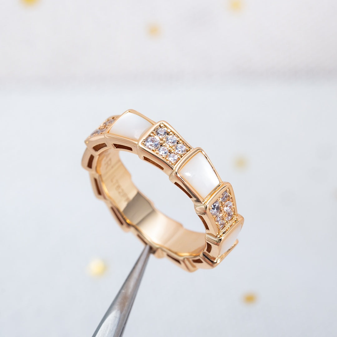 [Vicky]SERPENTI RING PINK GOLD MOP DIAMOND PAVED 4MM