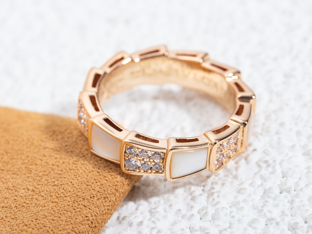 [Vicky]SERPENTI RING PINK GOLD MOP DIAMOND PAVED 4MM
