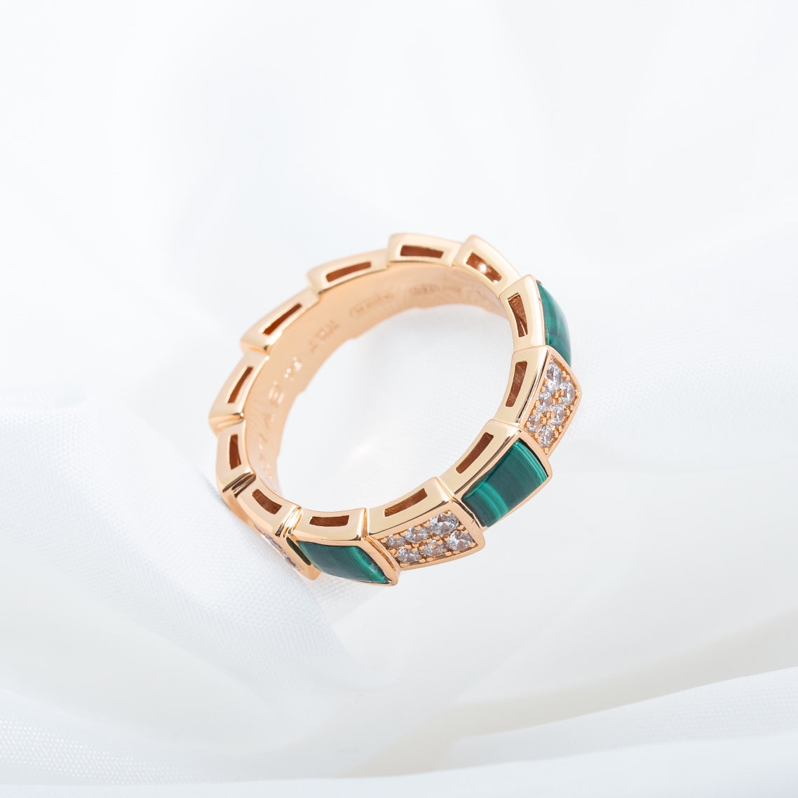 [Vicky]SERPENTI RING PINK GOLD MALACHITE DIAMOND PAVED 4MM