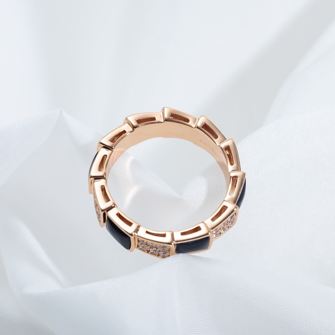 [Vicky]SERPENTI RING ROSA GOLD SCHWARZ MOP DIAMANT GEPAART 4MM