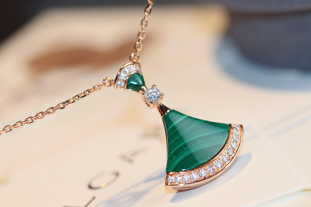 [Vicky]DREAM NECKLACE MALACHITE DIAMOND