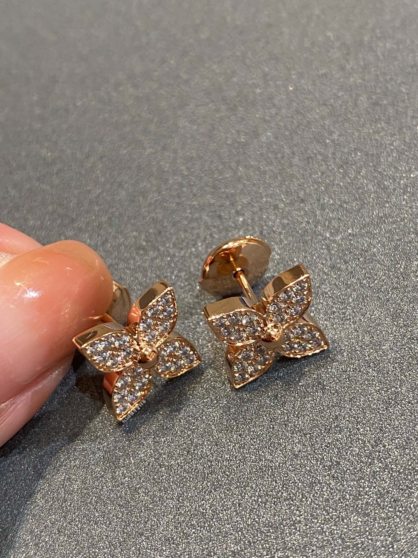 [Vicky]STERN-DIAMANT-OHRRINGE