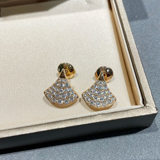 [Vicky]DREAM STUD EARRINGS DIAMOND
