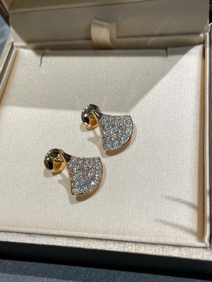[Vicky]DREAM STUD EARRINGS DIAMOND