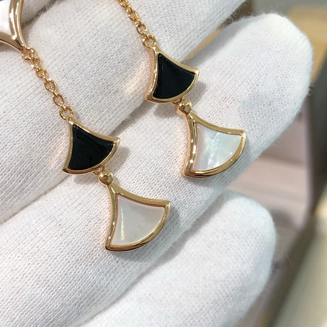 [Vicky]DREAM EARRINGS 3 MOTIFS ONYX MOP PINK GOLD