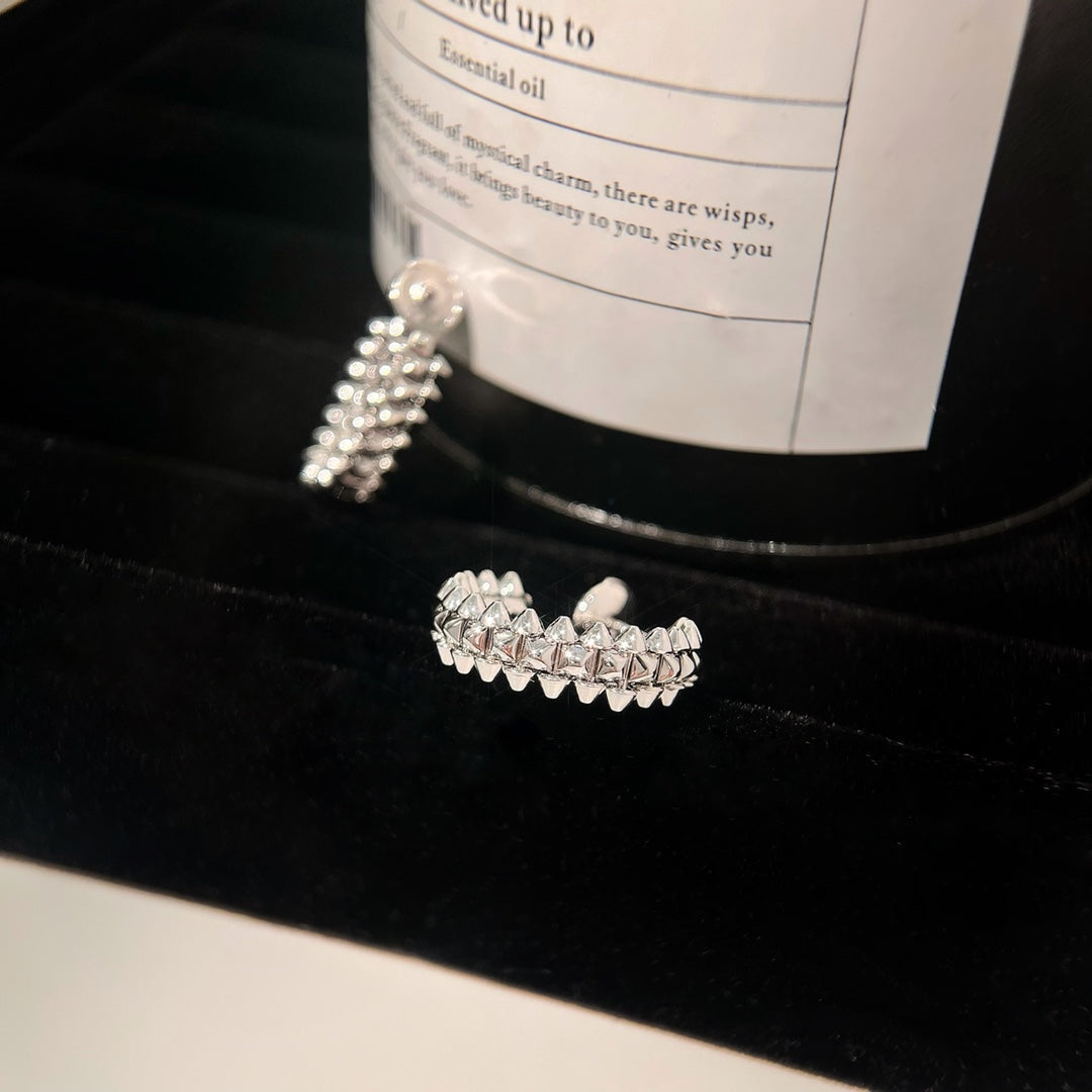 [Vicky]CLASH EARRINGS