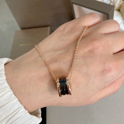 [Vicky]ZERO 1 BLACK CERAMIC PINK GOLD NECKLACE