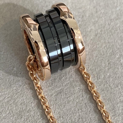 [Vicky]ZERO 1 BLACK CERAMIC PINK GOLD NECKLACE