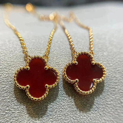 [Vicky]CLOVER 15MM CARNELIAN SINGLE FLOWER NECKLACE