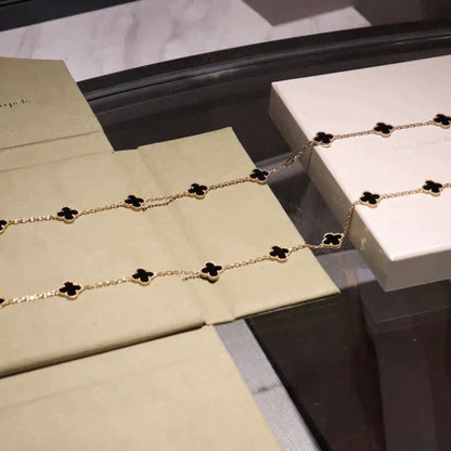 [Vicky]CLOVER 20 MOTIFS ONYX NECKLACE