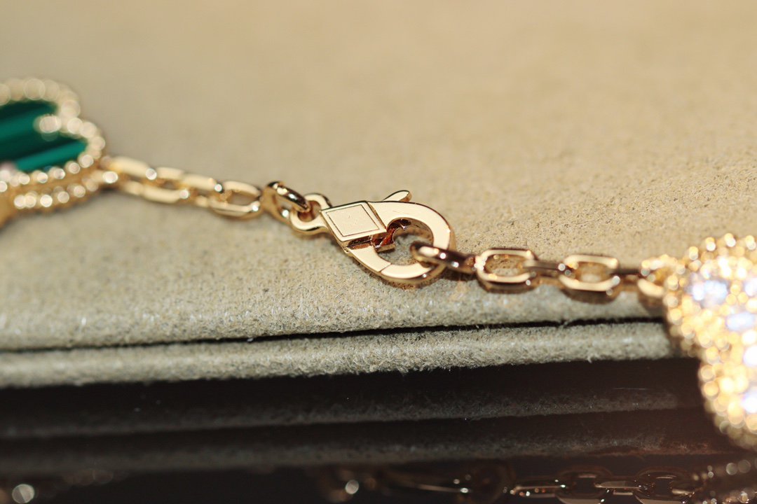 [Vicky]CLOVER 20 MOTIFS ONYX ROSE GOLD