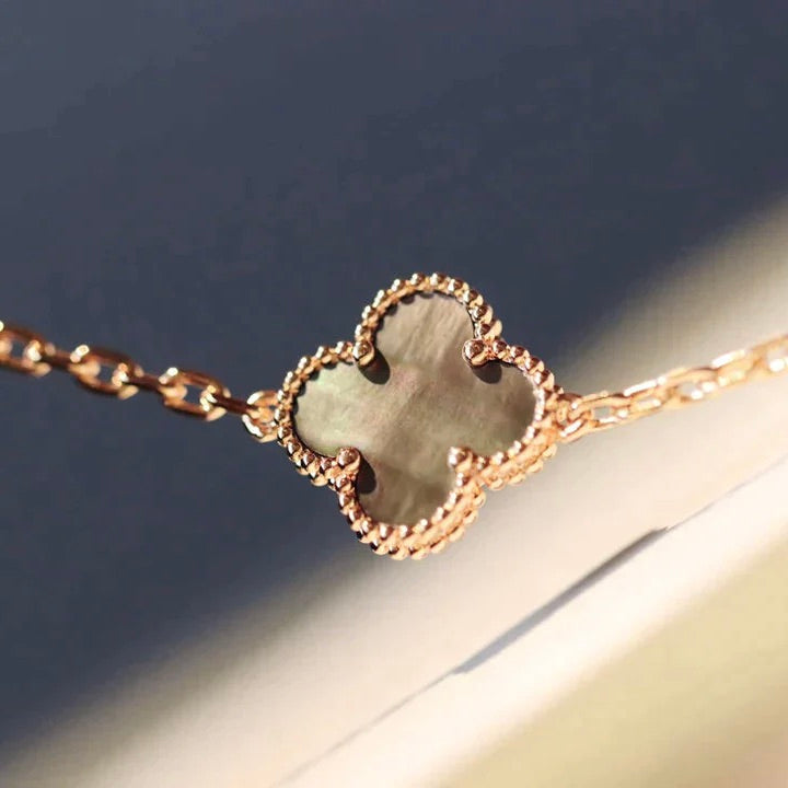 [Royal&Vicky]CLOVER 20 MOTIFS DARK MOP DIAMOND  NECKLACE