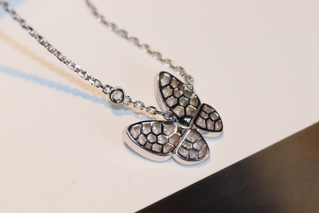 [Vicky]BUTTERFLY DIAMOND NECKLACE