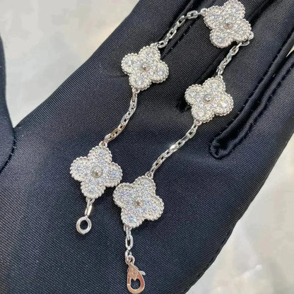 [Vicky] CLOVER 5 MOTIF FULL DIAMOND BRACELET COLLECTION