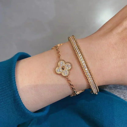 [Vicky] CLOVER 5 MOTIF FULL DIAMOND BRACELET COLLECTION