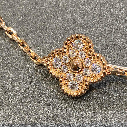 [Vicky] CLOVER 5 MOTIF FULL DIAMOND BRACELET COLLECTION