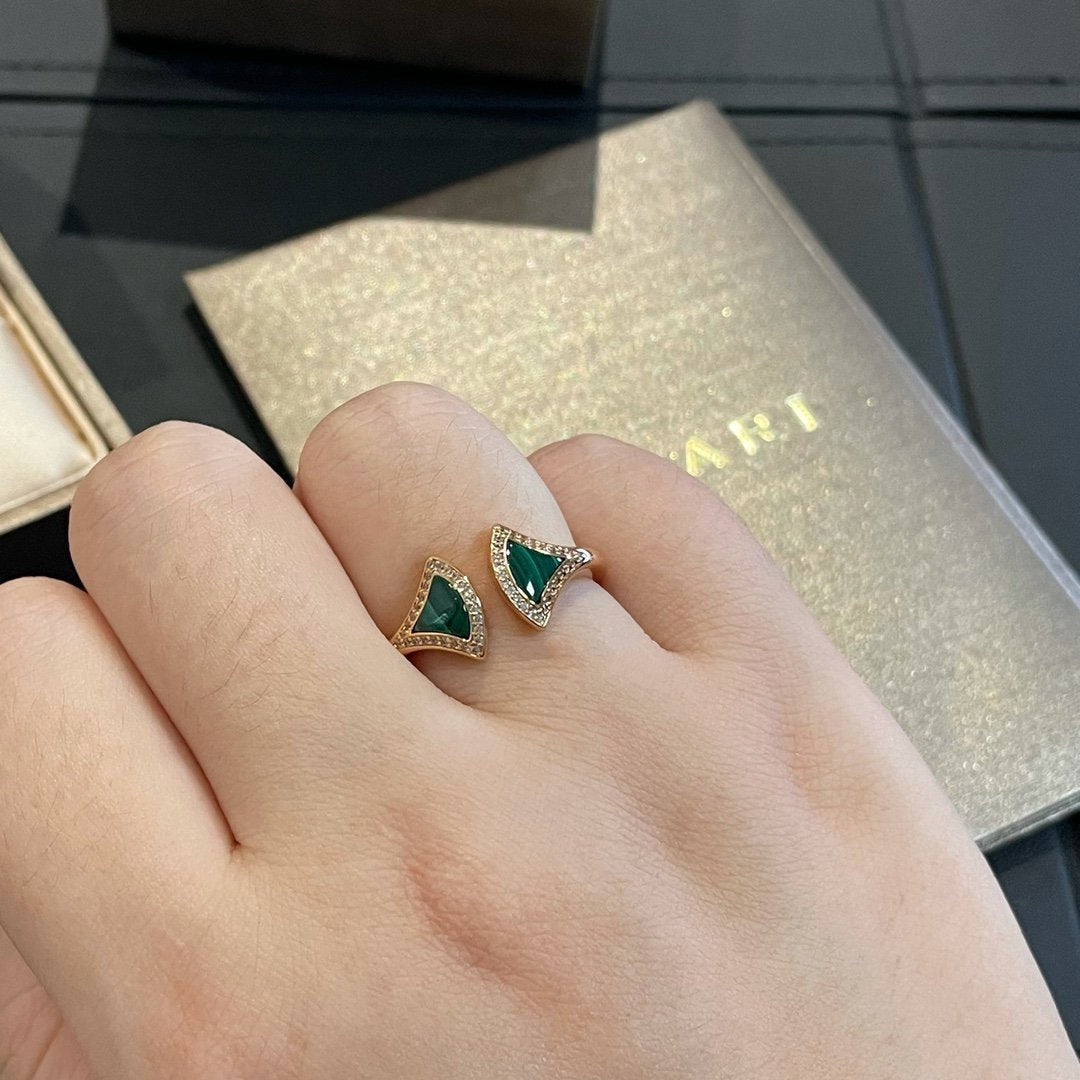 [Vicky] OFFENER RING AUS MALACHIT UND DIAMANT
