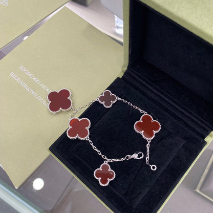 [Vicky]CLOVER 5 MOTIFS SIVLER CARNELIAN BRACELET
