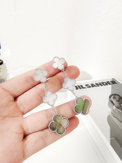 [Vicky]CLOVER 3 MOTIFS CHALCEDONY DARK MOP SILVER EARRINGS