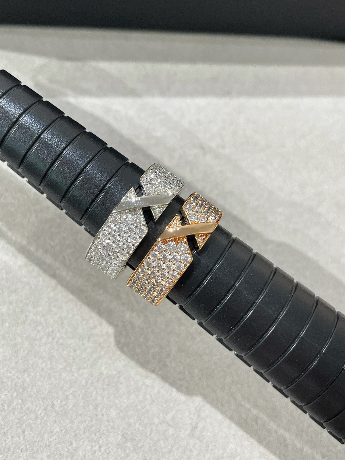[Royal&Vicky]LIENS EVIDENCE  DIAMOND PAVED RING