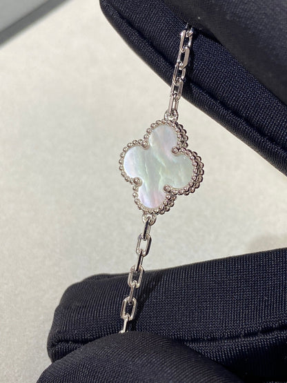 [Vicky]CLOVER SILVER MOP 5 MOTIF BRACELET