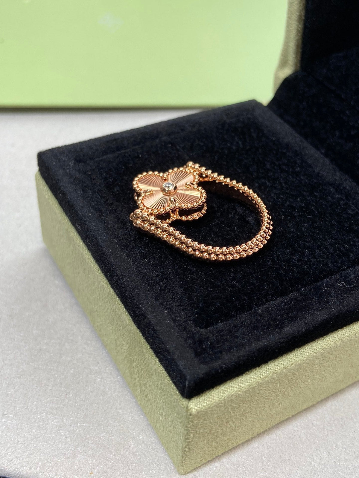 [Royal&Vicky]CLOVER RIVERSIBLE ROSE GOLD RING