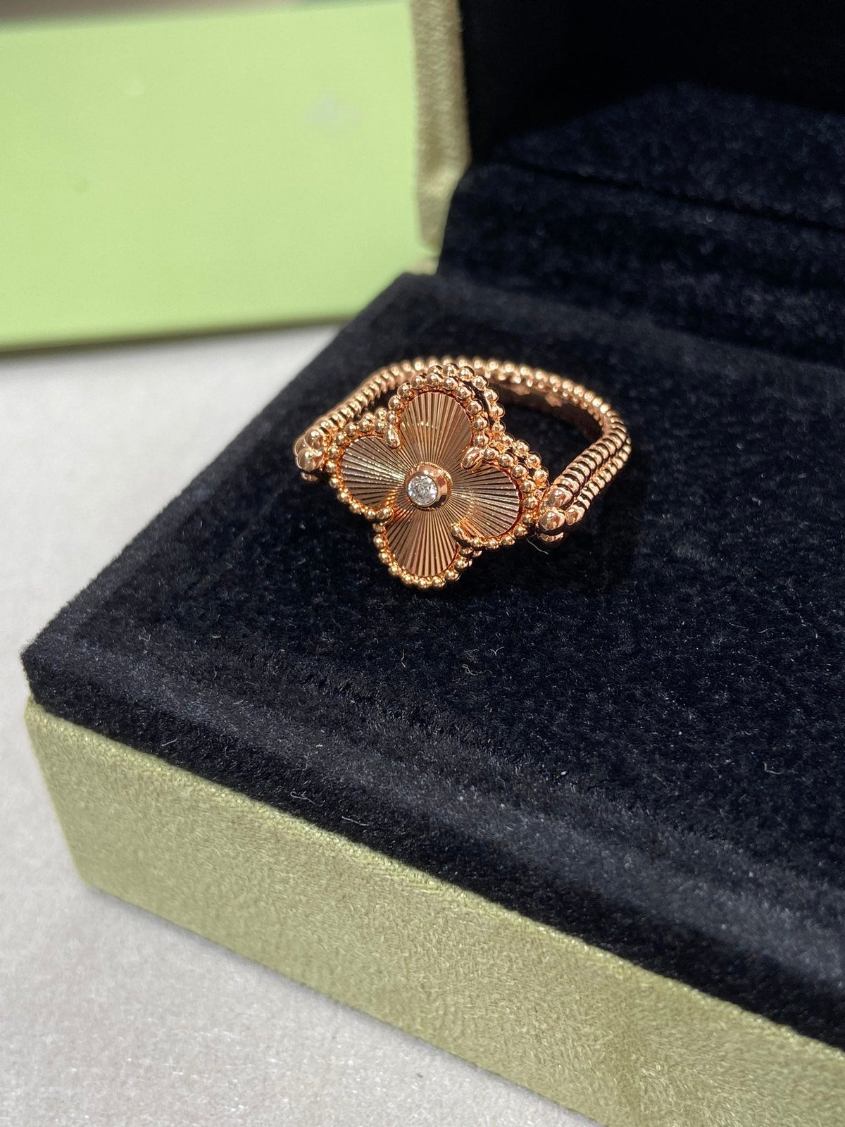 [Royal&Vicky]CLOVER RIVERSIBLE ROSE GOLD RING