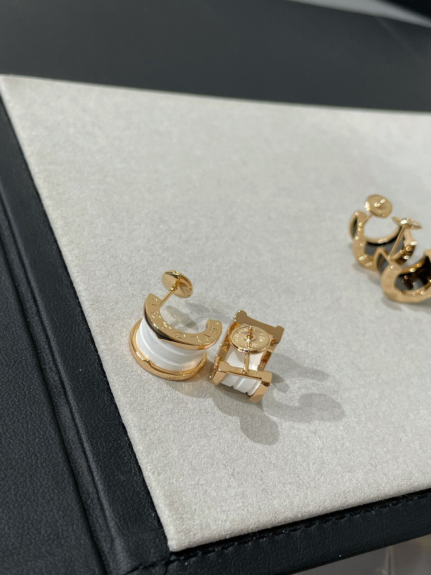[Vicky]ZERO 1 PINK GOLD CERAMIC EARRINGS