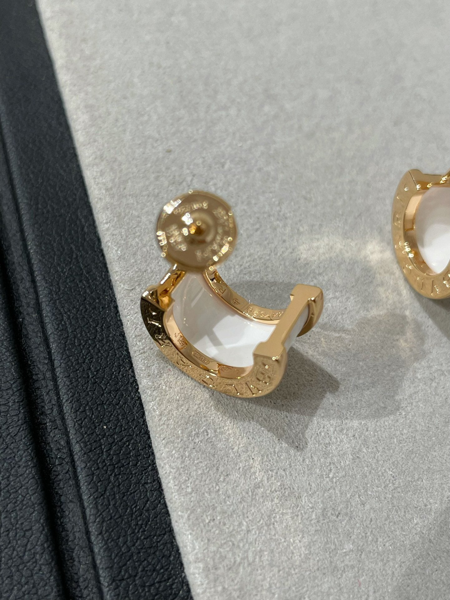 [Vicky]ZERO 1 PINK GOLD CERAMIC EARRINGS