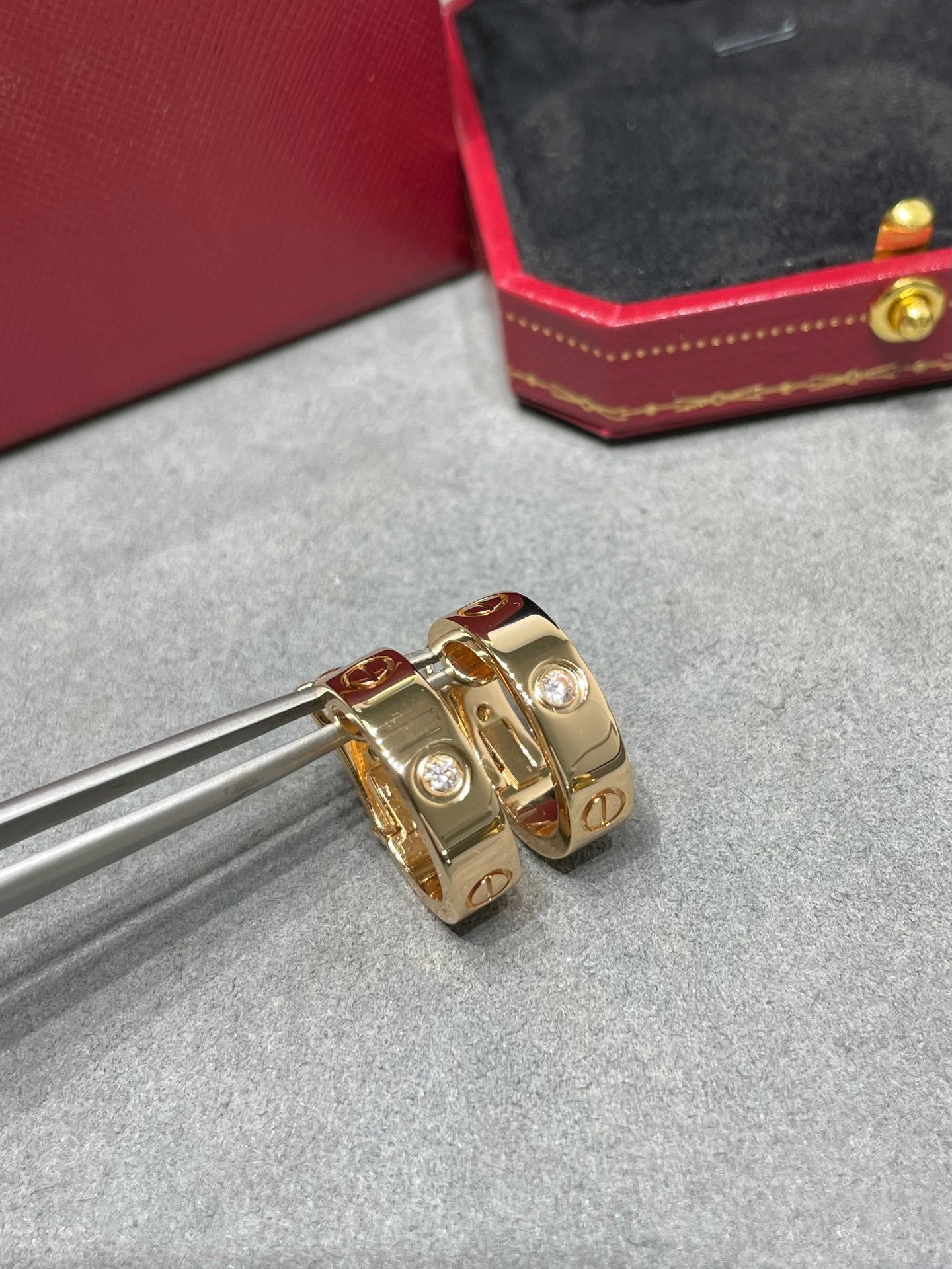[Vicky]LOVE 5.5MM 1 DIAMOND EARRINGS