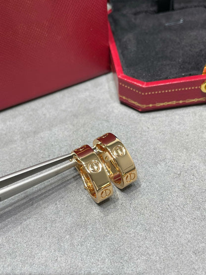 [Vicky]LOVE 5.5MM EARRINGS