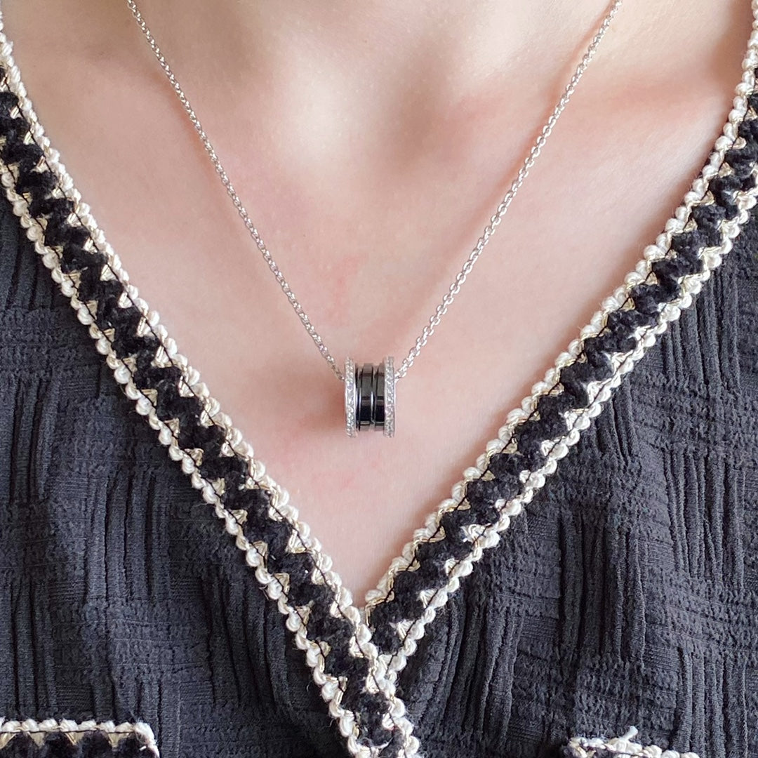 [Vicky]ZERO 1 DIAMOND CERAMIC NECKLACE