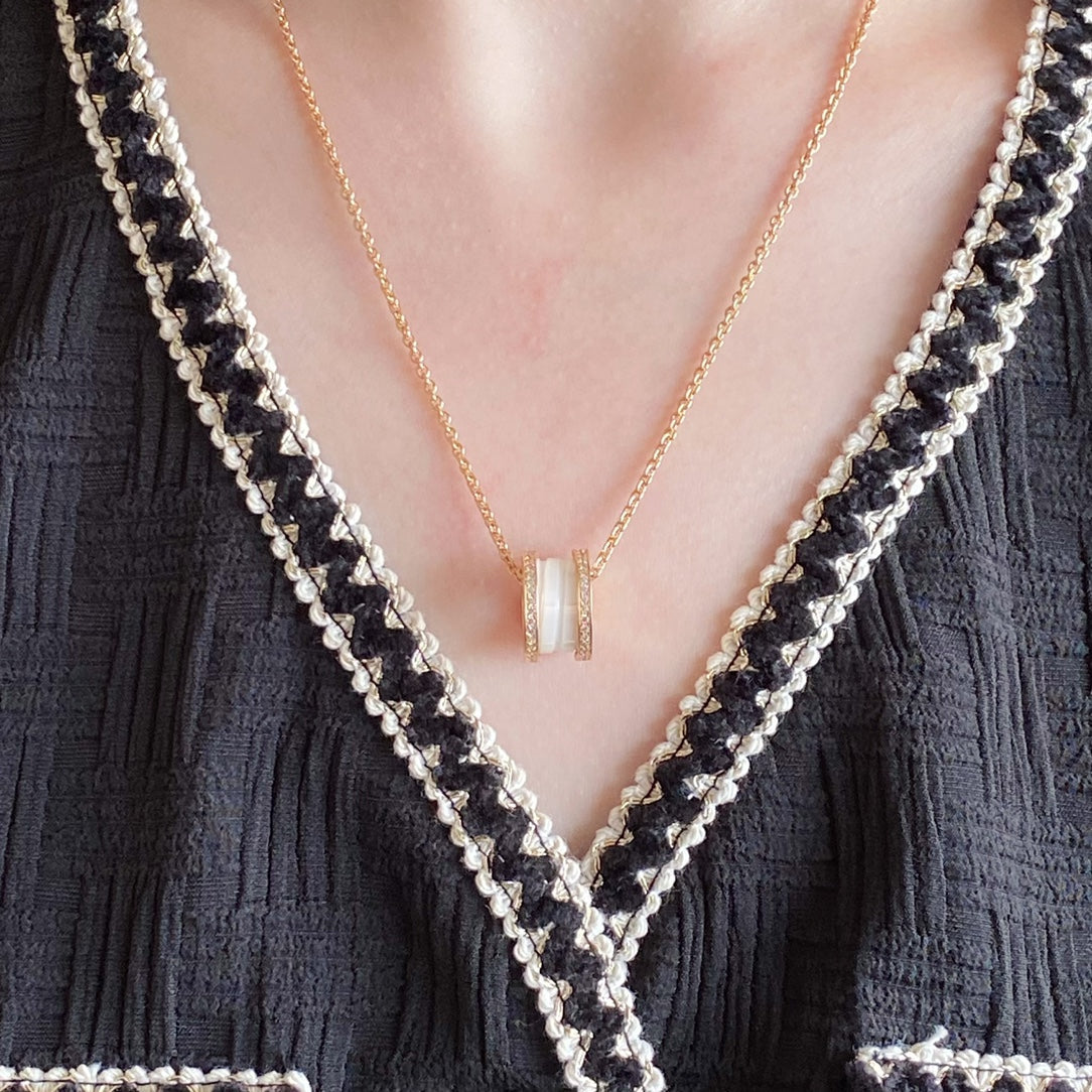 [Vicky]ZERO 1 DIAMOND CERAMIC NECKLACE