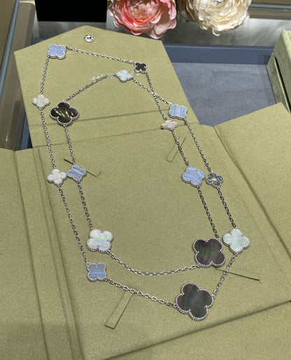 [Vicky]CLOVER 16 MOTIF CHALCEDONY MOP SILVER NECKLACE