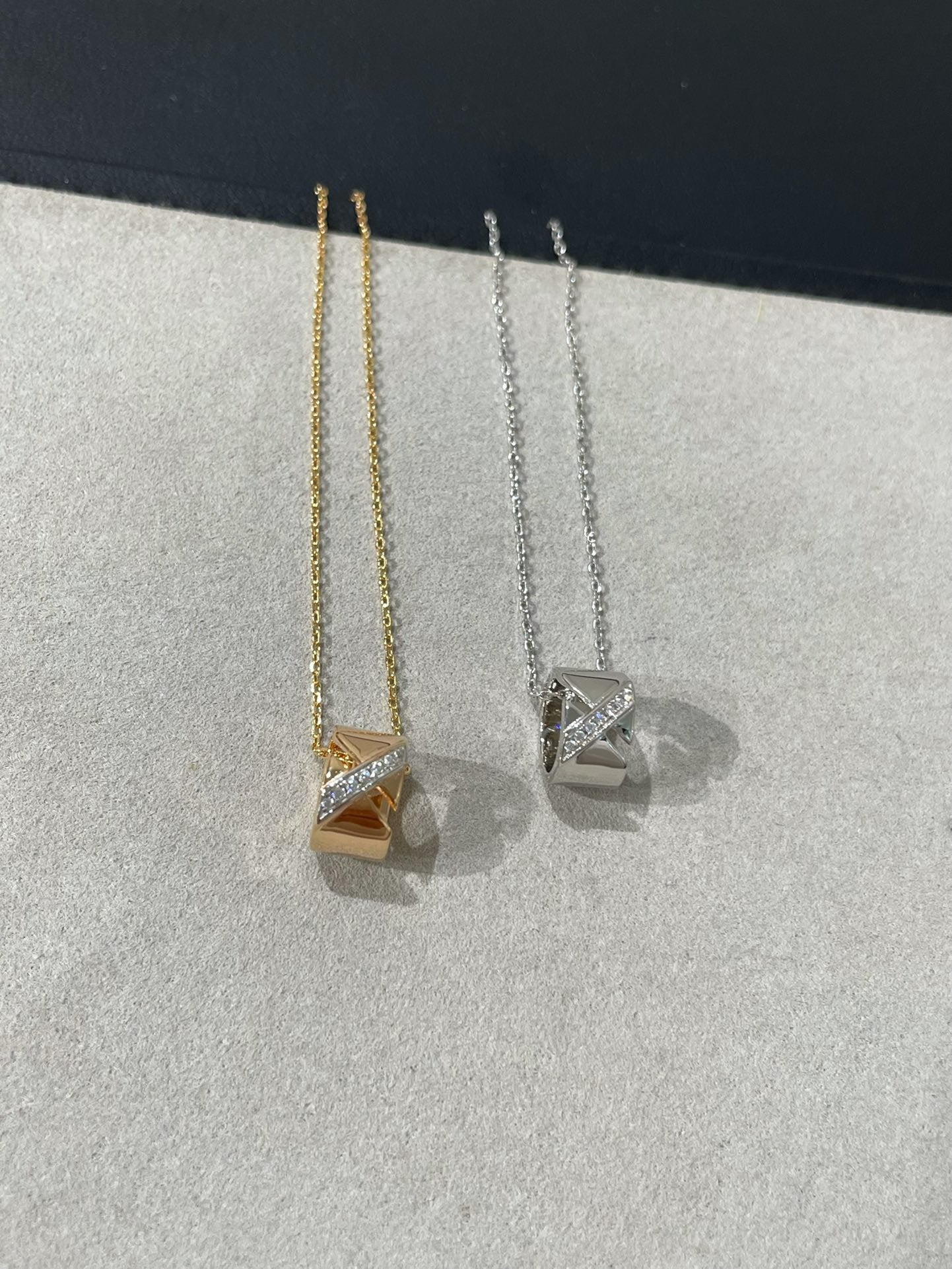 [Vicky]Liens EVIDENCE Diamant-Halskette