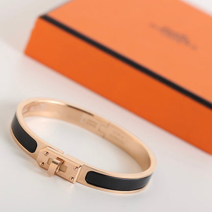 [Vicky]HM KELLY BLACK BRACELET