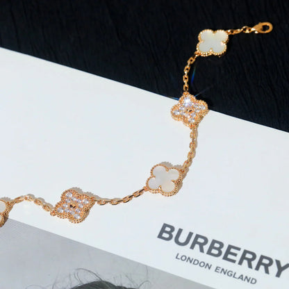 [Vicky]CLOVER WHITE PEARL MOP 5 MOTIF BRACELET COLLECTION