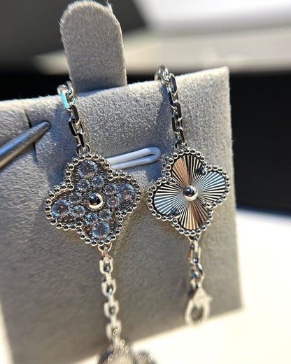 [Vicky]CLOVER 5 MOTIF SILVER DIAMOND BRACELET